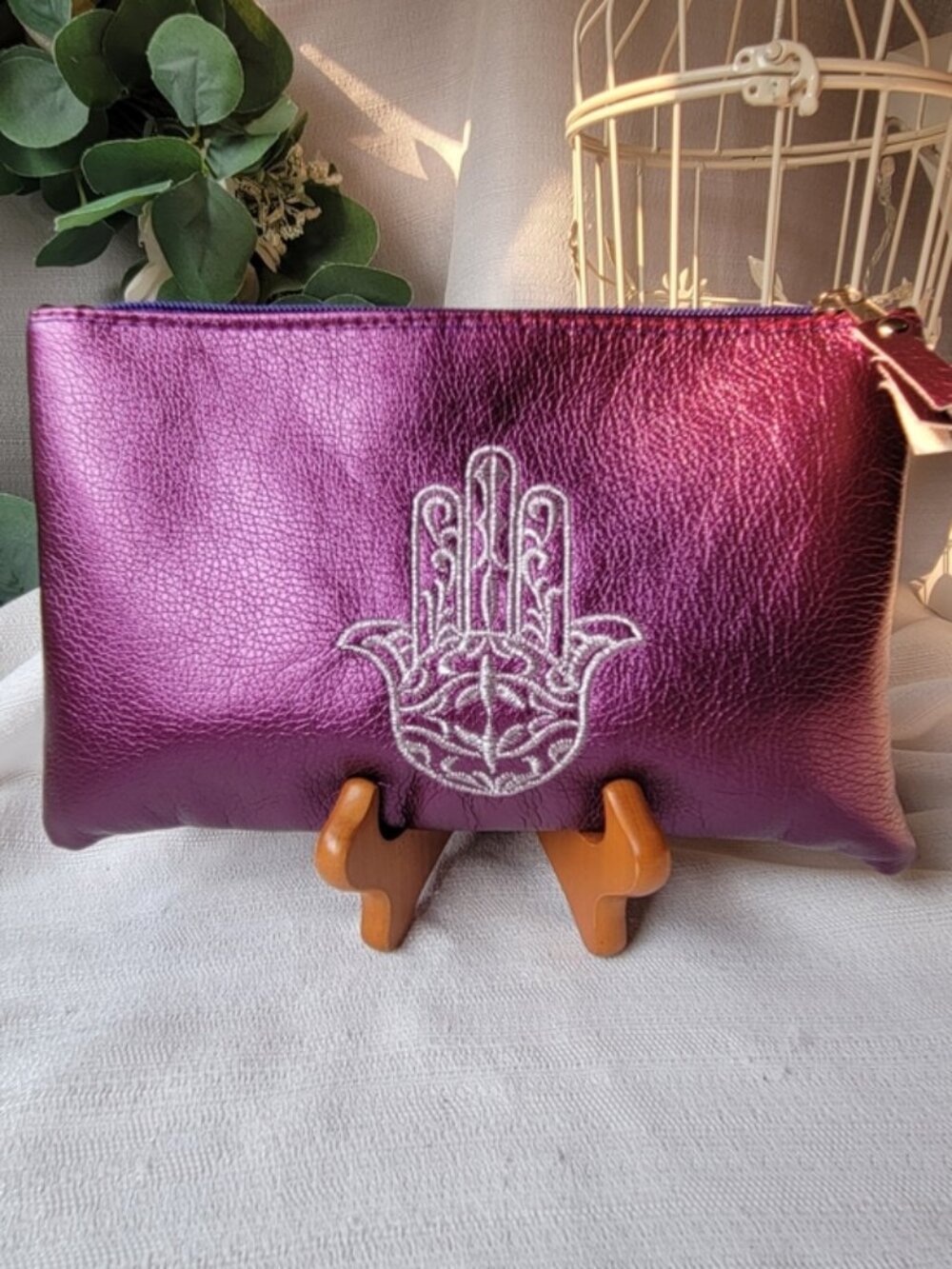 9 Piece Lippie Bundle with Metallic Purple Pouch - Picture 2 of 4